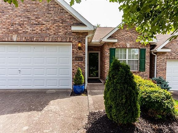 2nd image of 1653 Emerald Pointe Ln