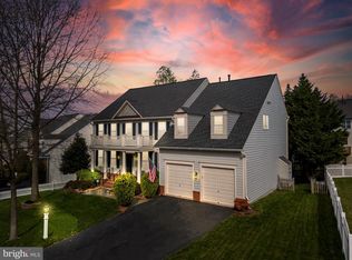 16684 Leocrie Pl, Woodbridge, VA 22191