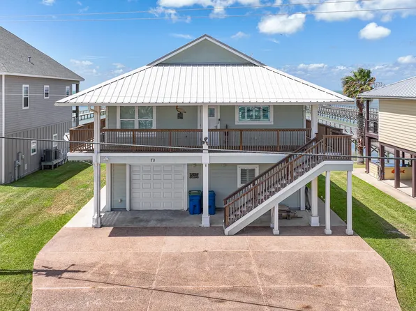 70 Copano Ridge Road, Rockport, TX 78382