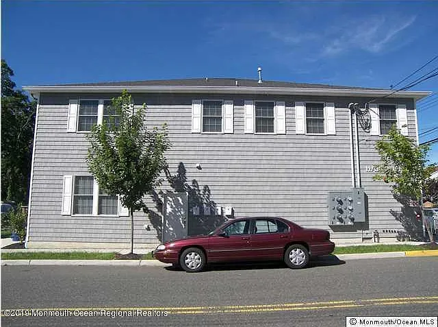 103 Drives James Parker Blvd #D — Photo 2