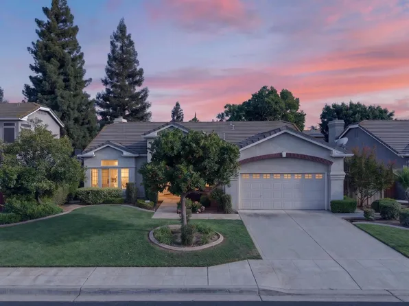 2554 Twain Ave, Clovis, CA 93611