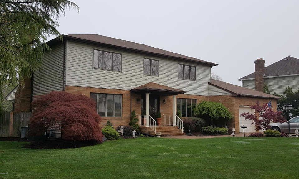 1st image of 886 Derry Dr