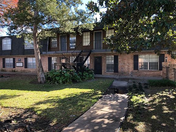 3rd image of 9017 Gaylord Dr APT 68