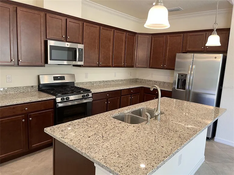 5127 Tobermory Way — Photo 3