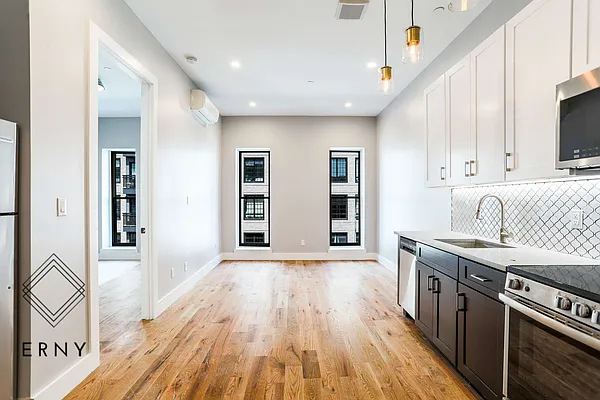 Rented by ERNY LLC | media 2