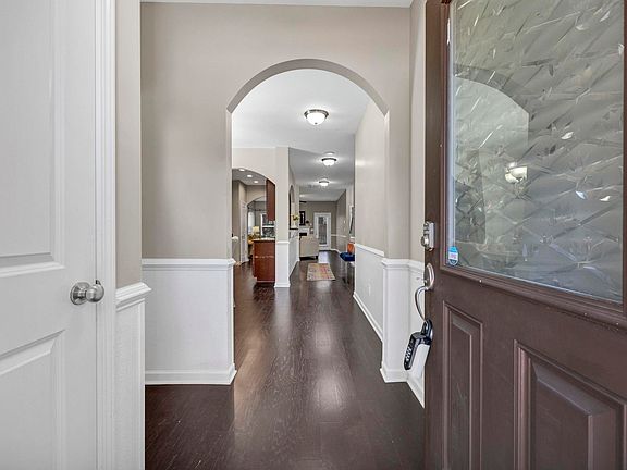 3rd image of 109 Congaree Mill Ln