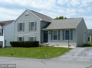 18513 Manassas Dr, Hagerstown, MD 21740
