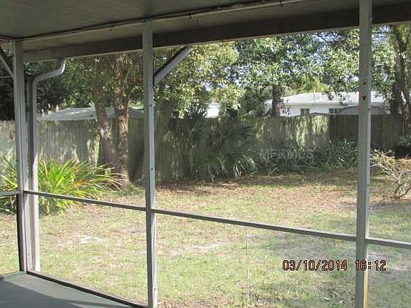 4th image of 864 63rd Ave S