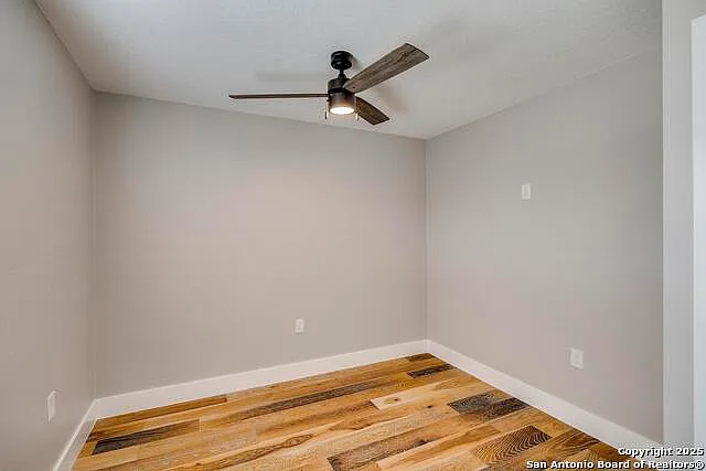 349 Will Rogers Dr #B — Photo 11