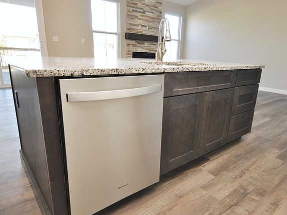 3rd image of 2001 Morningside Pl
