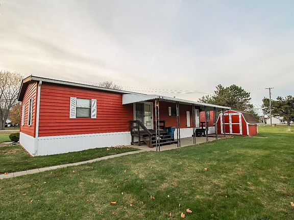 4th image of 211 Sand Dr