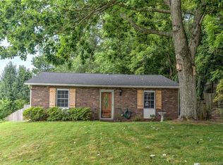 23 Mount Carmel Dr, Asheville, NC 28806