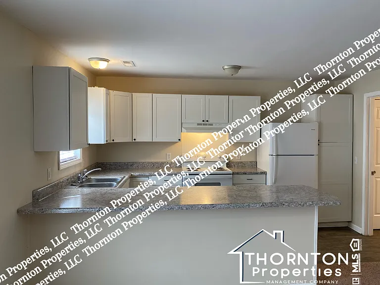 1541 Obrig Ave #B — Photo 2