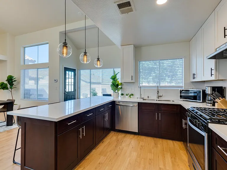 3262 Hidden Falls Way — Photo 20