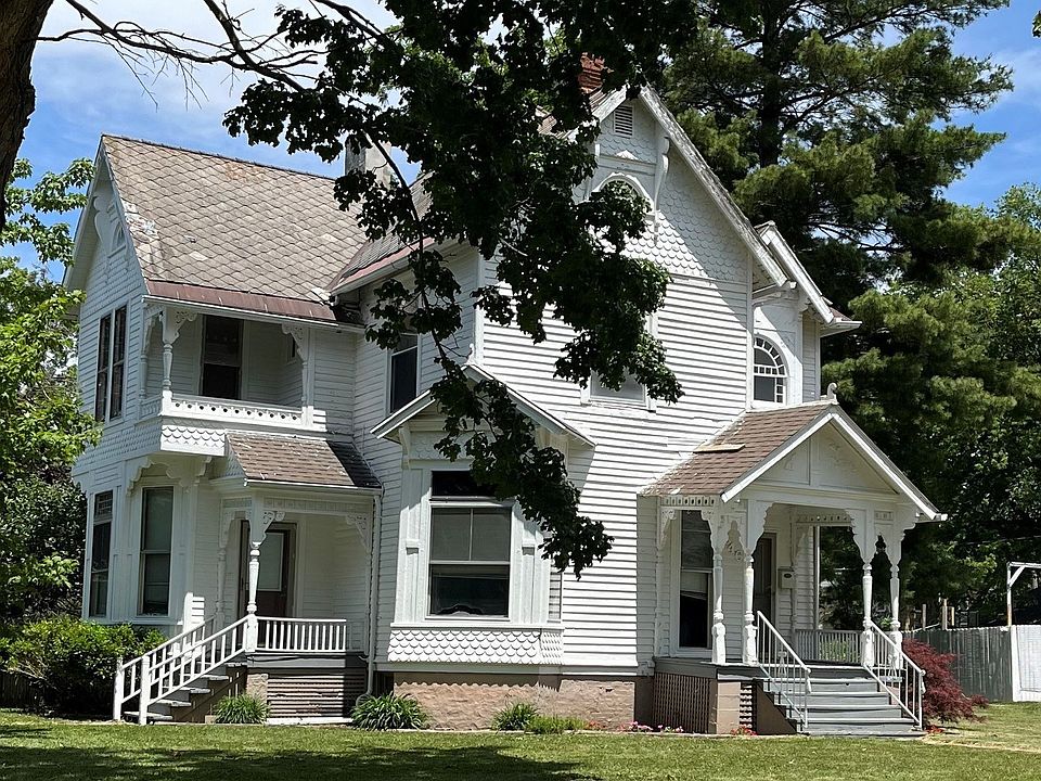 846 E Penn St, Hoopeston, IL 60942 Zillow