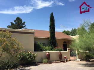 697 Rel Ln, Las Cruces, NM 88007
