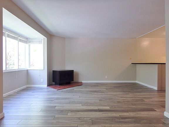 2nd image of 1175 Ellis St APT C205