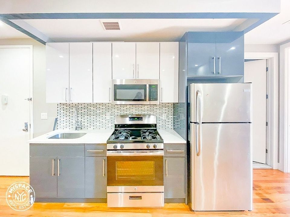 1st image of 155 Tompkins Ave APT 2A