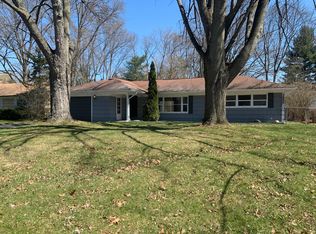 15684 Doris St, Livonia, MI 48154