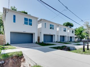 6613 Ezzard Charles Ln, Houston, TX 77091