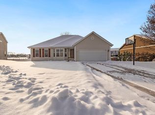 3127 Brunswick Square Dr, Mishawaka, IN 46544