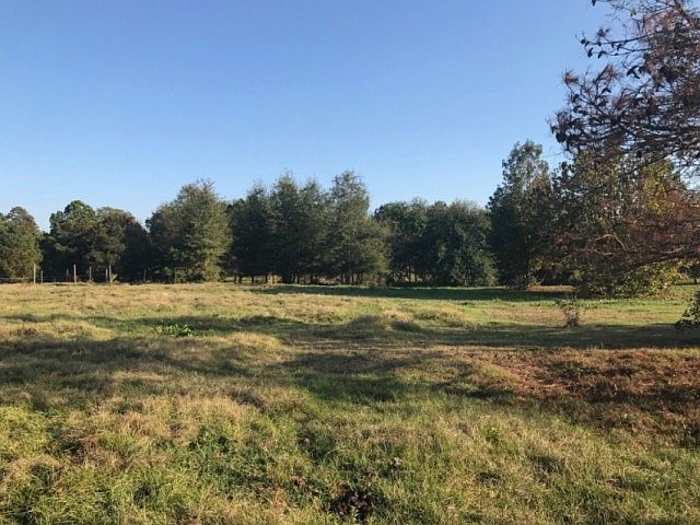 2nd image of 2475 Dement Rd