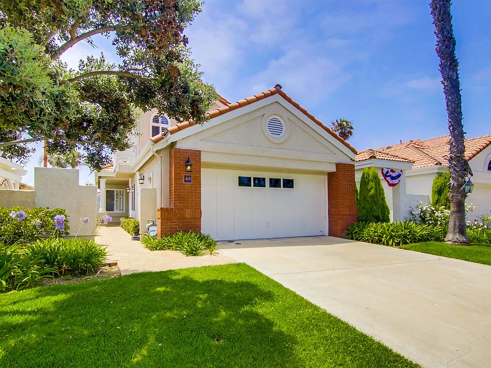 Driveway with 2 Parking Spots. Street Parking also available.
