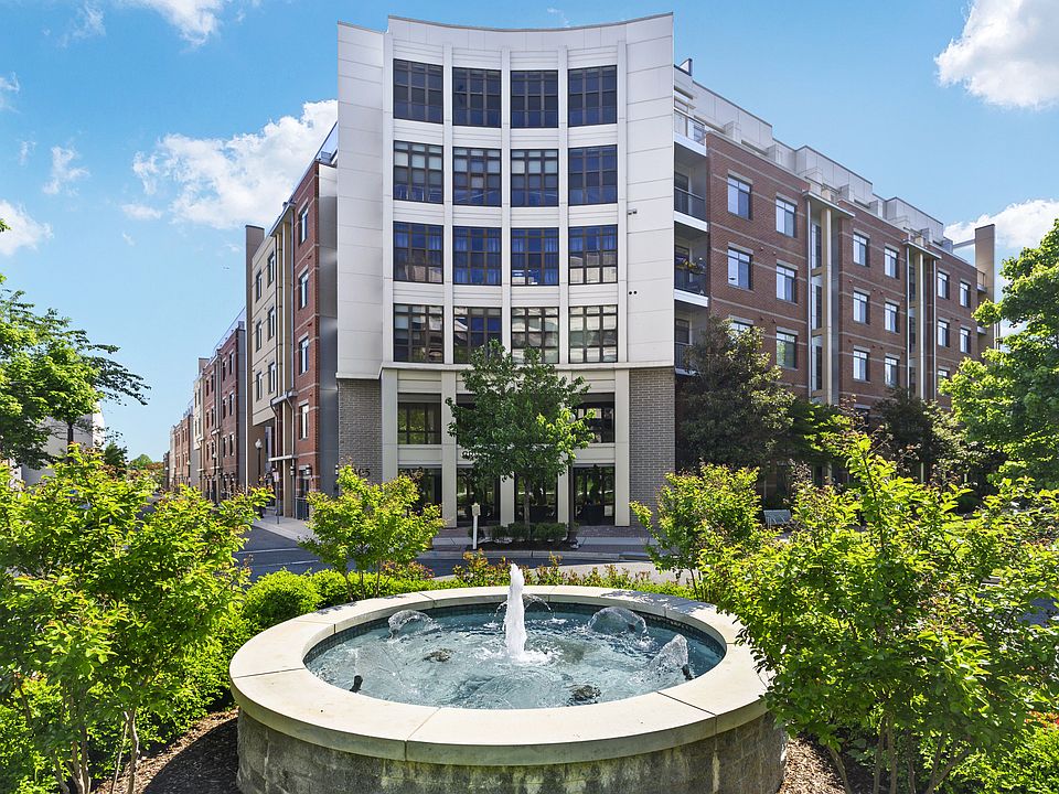 1st image of 305 10th St S #3532787