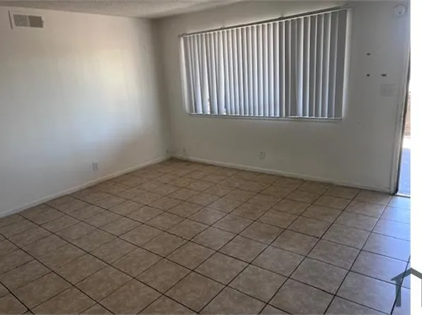 411 N Yosemite Ave #G, Fresno, CA 93701