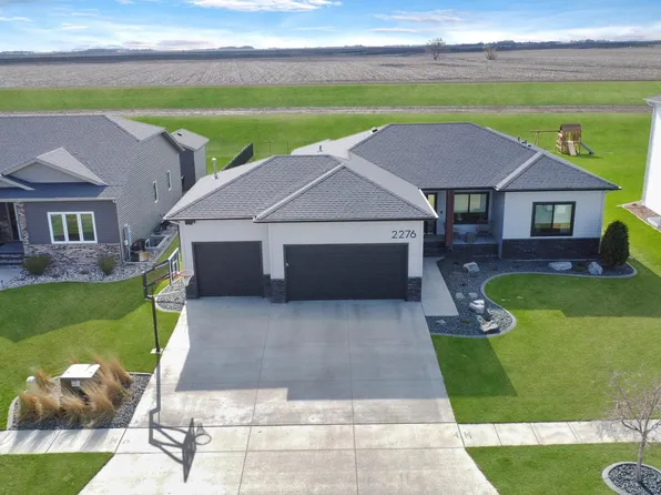 2276 14th St W, West Fargo, ND 58078