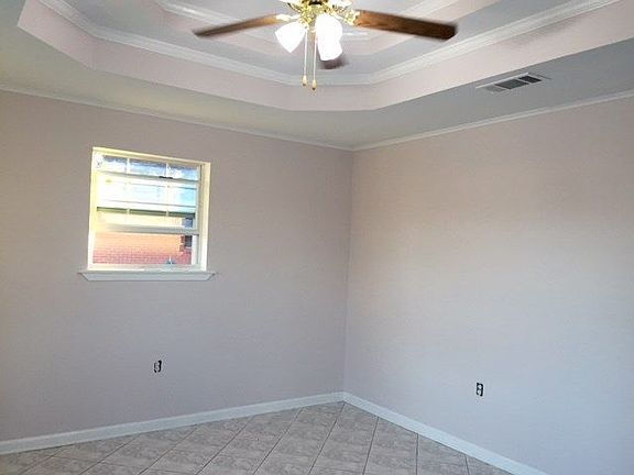 3rd image of 4600 Sierra Madre Dr
