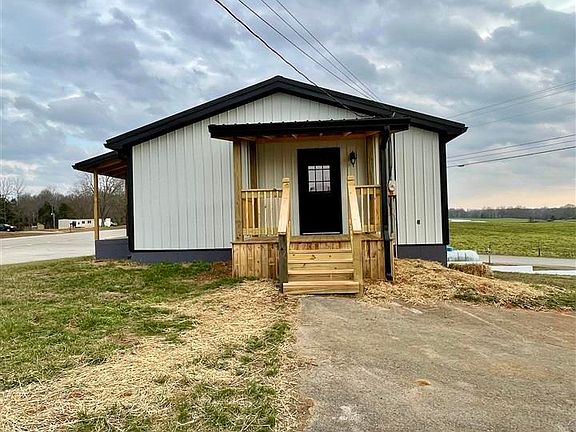 4th image of 12020 Hodgenville Rd