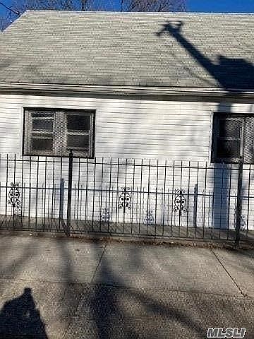 1st image of 10767 Remington St