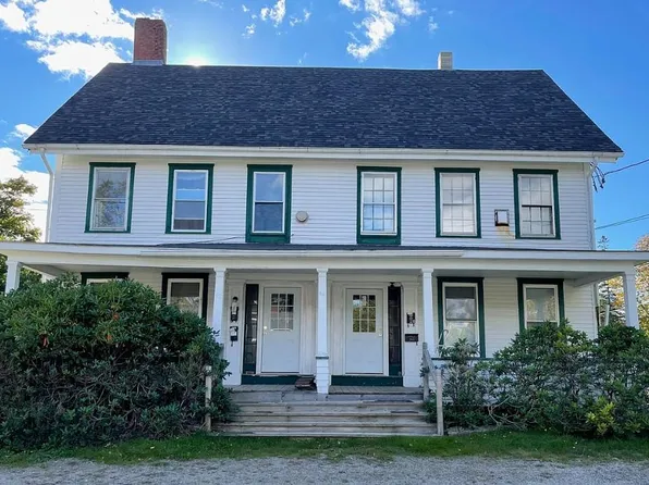 42 Center St #1, Machias, ME 04654