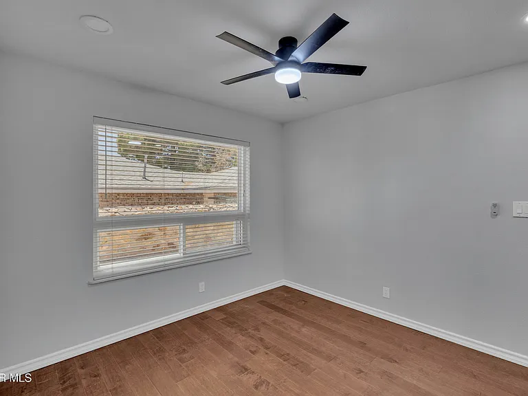 7112 Ramada Dr — Photo 21