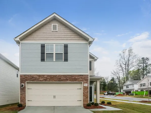 9221 Treyburn Dr, Charlotte, NC 28216