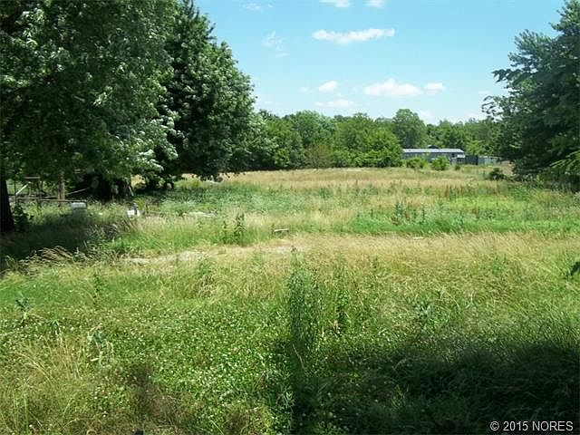 2nd image of 12121 S 4190th Rd