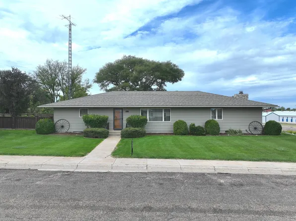 504 S Demick Ave, Bird City, KS 67731