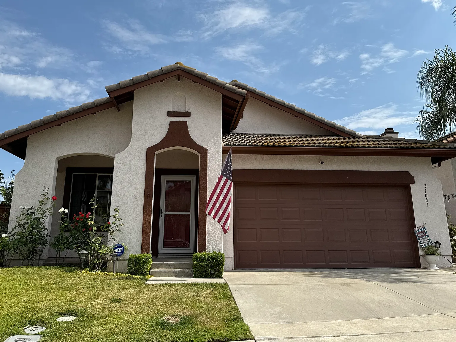 3 bed, 1656 sqft, $3,250 — Photo 1