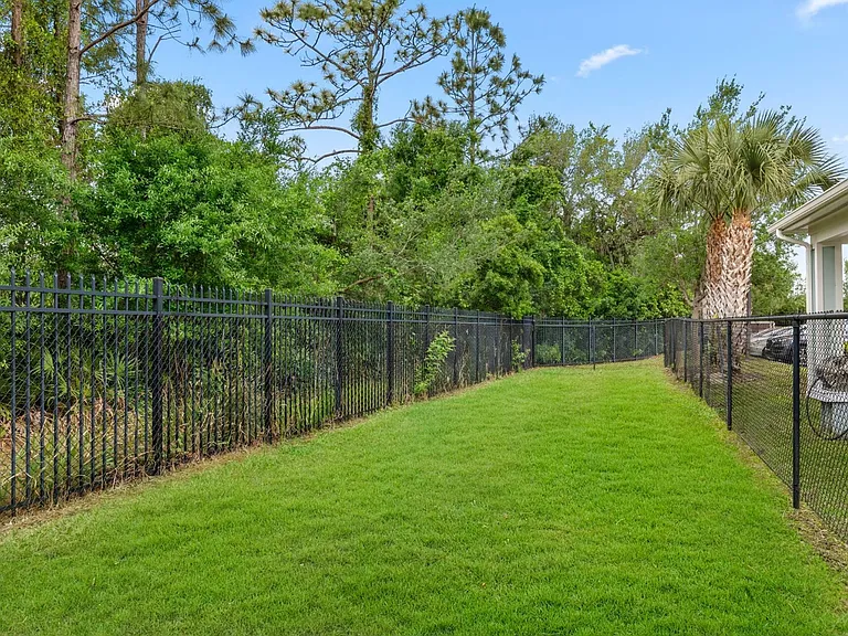 Luxe Lakewood Ranch - Pet Park