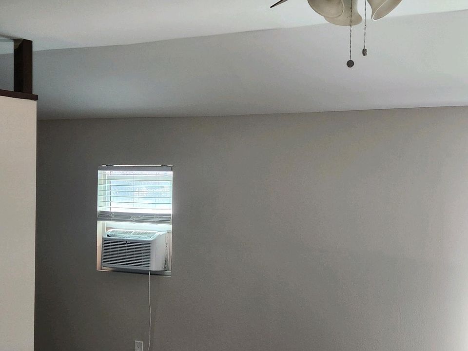 Living room 1