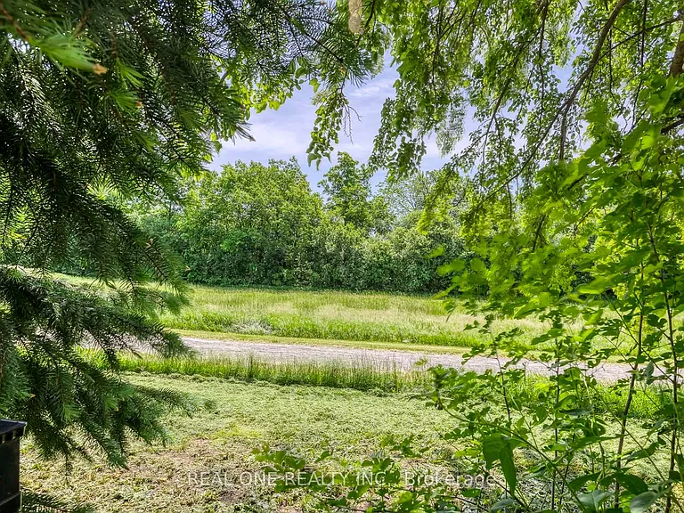 1126 Woodington Ln — Photo 47