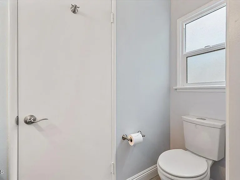 2701 Jolley Dr — Photo 25