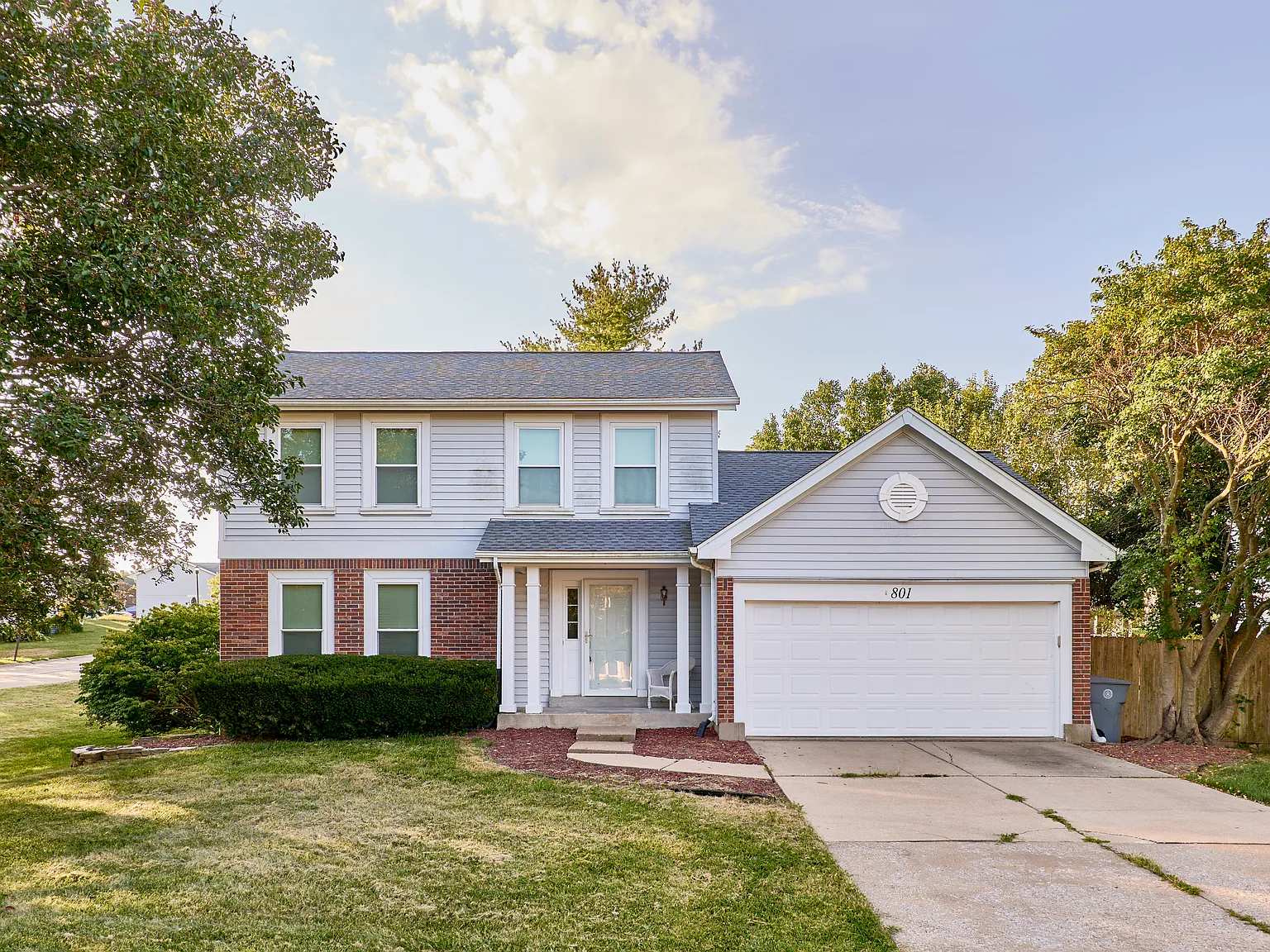 3 bed, 2.5 bath, 1778 sqft, $2,050 — Photo 1