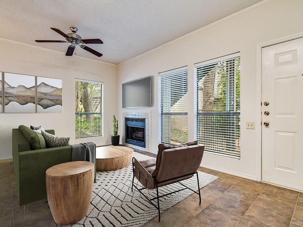 802 S 1st St APT 114, Austin, TX 78704 Zillow