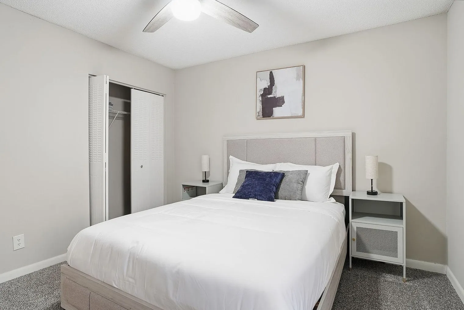 1 bed, 1.5 bath, 11194 sqft, $3,193 — Photo 3
