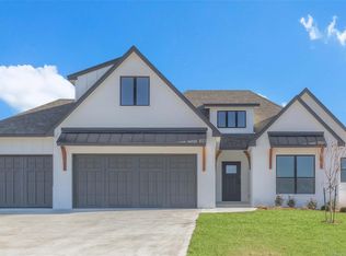 4501 S Ivy Ave W, Sand Springs, OK 74063