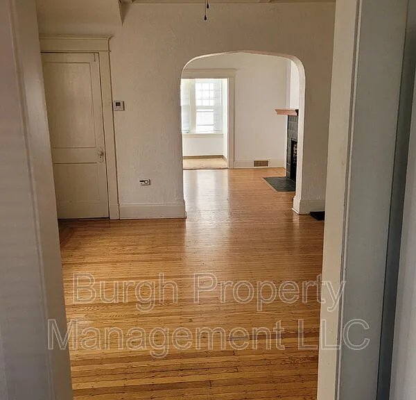 441 Locust St — Photo 12