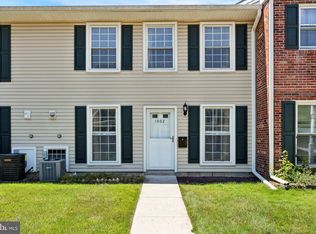 1002 Middleton Pl, Norristown, PA 19403