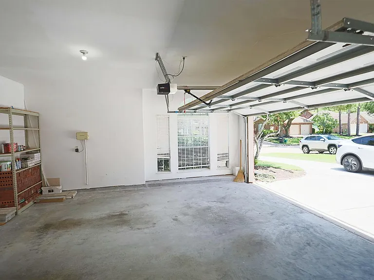 18123 Somerset Knolls Ct — Photo 28